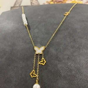 İnci Taş Detaylı Sarkık Kelebek Çelik Kolye 40 cm