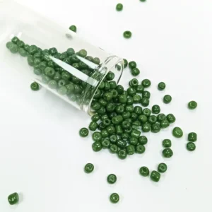 Dökme Cam Kum Boncuk Büyük Boy (6/0) 4 mm - 20 Gram - Koyu Yeşil - BNC076