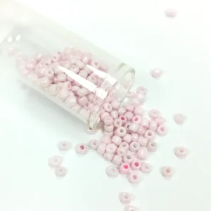 Dökme Cam Kum Boncuk Büyük Boy (6/0) 4 mm - 20 Gram - Toz Pembe - BNC077