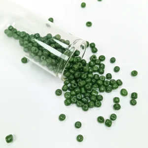 Dökme Cam Kum Boncuk Büyük Boy (6/0) 4 mm - 60 Gram - Koyu Yeşil - BNC112