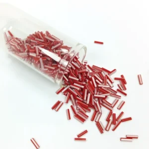 Uzun Boru Kesme Boncuk Çap 2mm Uzunluk 10 mm - 20 Gram - Kırmızı Beyaz - BNC239