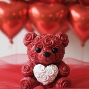 3D Baskı Kalpli Ayıcık 10cm Romantik Masaüstü Dekor
